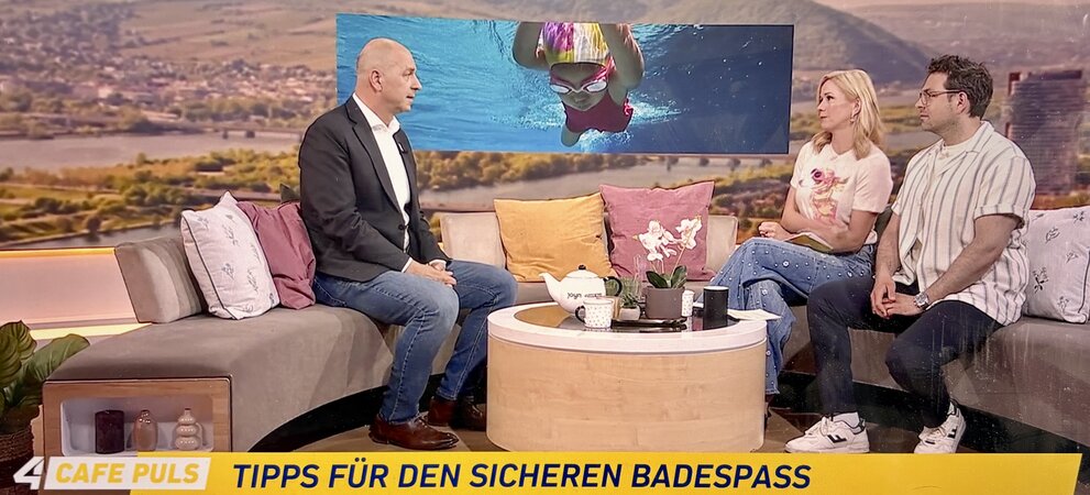 Arno Pajek im Café Puls